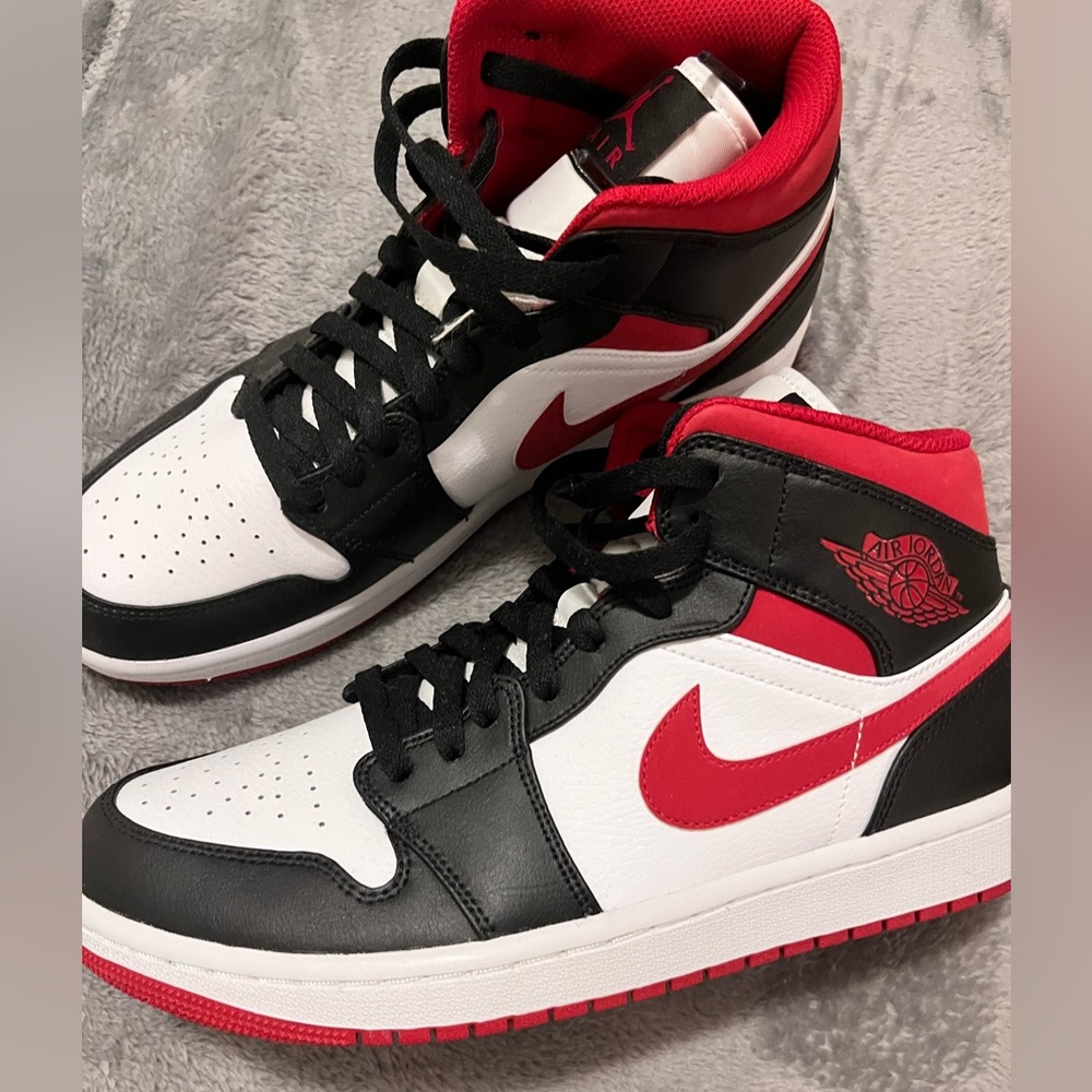 Authentic Air Jordan 1